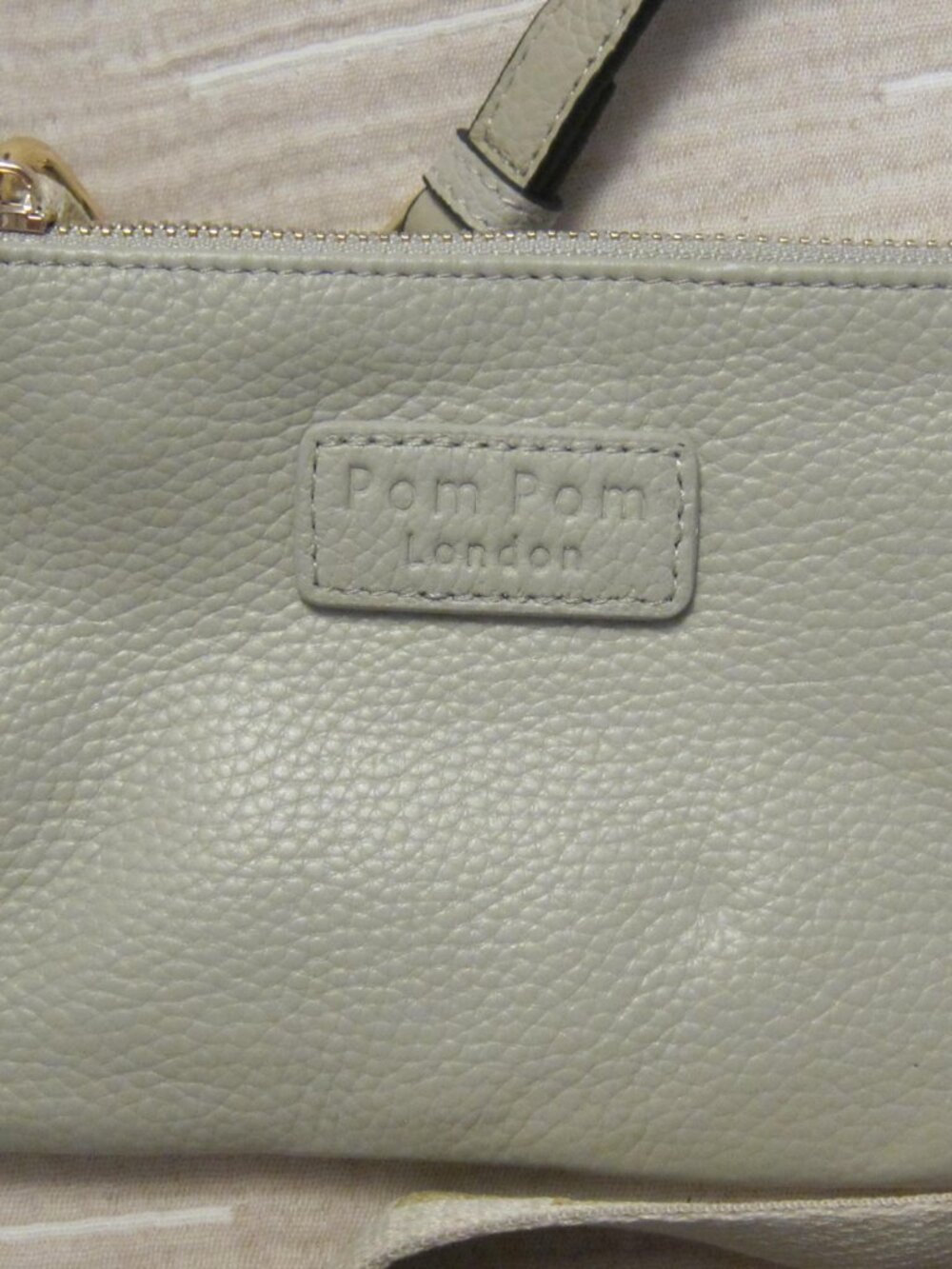 Pom Pom London Gray Crossbody Bag - Neutral Pebble Leather - Picture 8 of 12